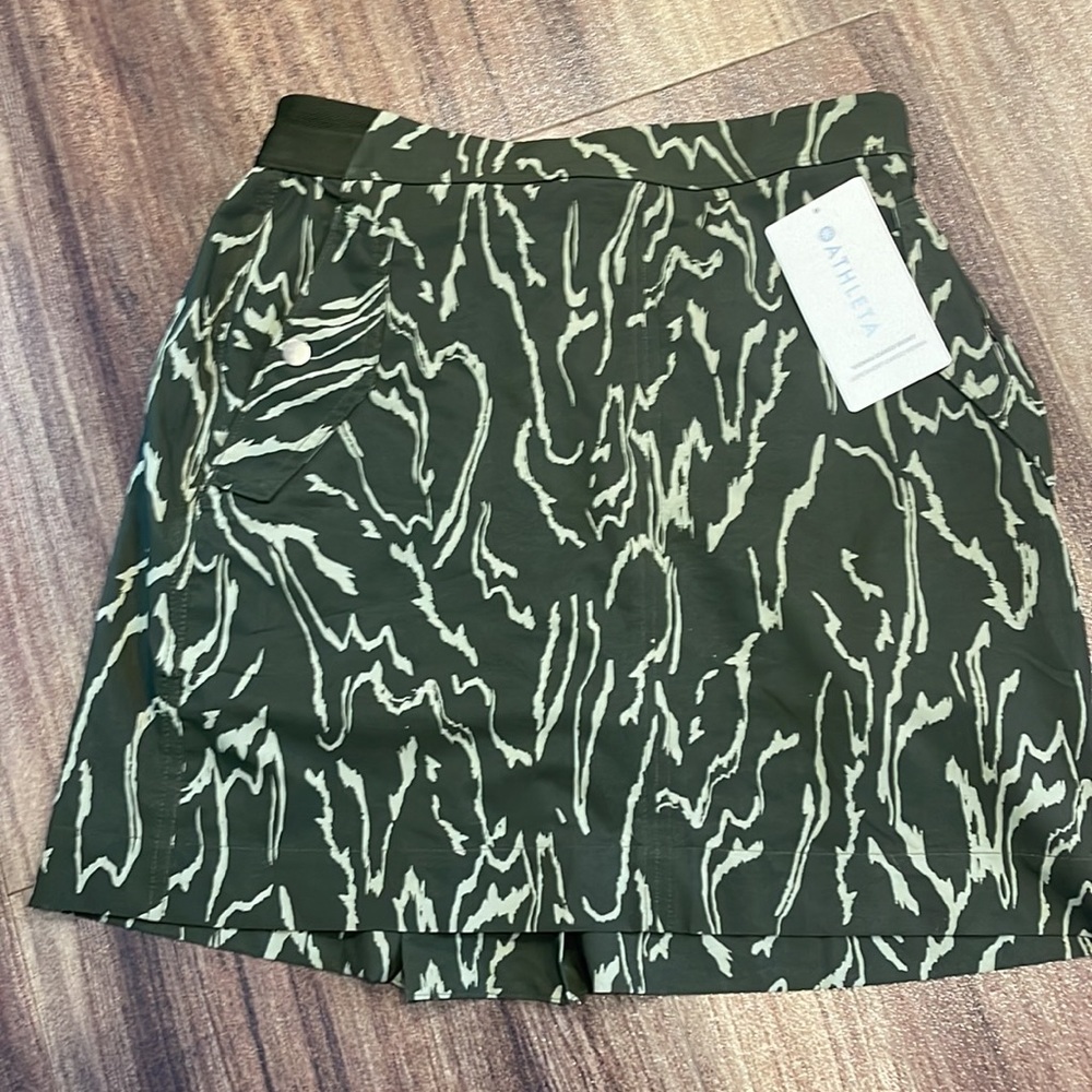 Athleta Vienna Cargo Skort - image 2